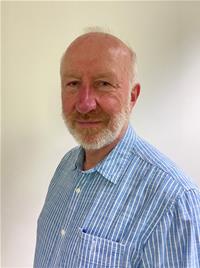 Profile image for Councillor Gordon Czapiewski